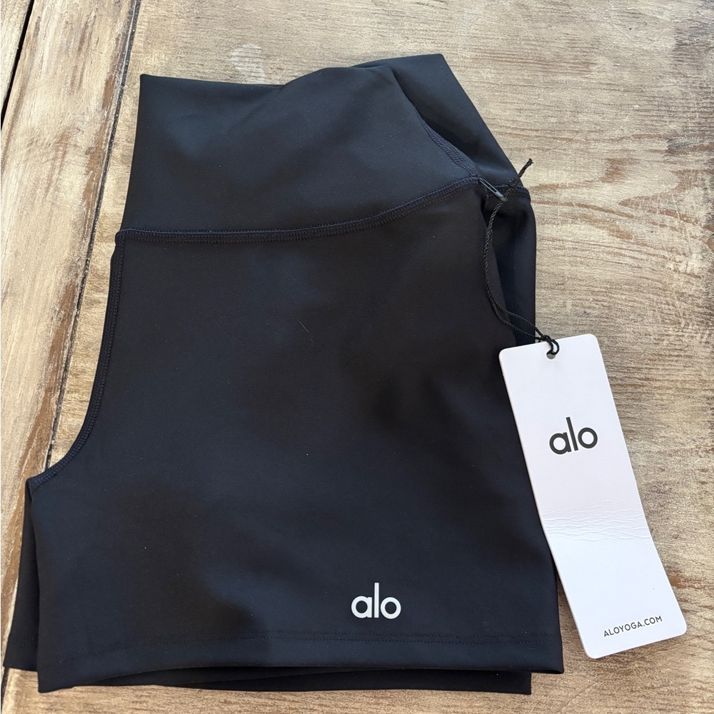 Alo Black Yoga shorts